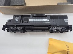 ATHEARN #4752 Norfolk Southern EMD GP-60 Diesel Loco #7102 H.O. 1/87