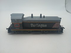 HO Athearn Burlington Route #9280 SW-1500 RTR Cow diesel locomotive