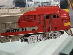 LOT OF 2 MARX 1095 SANTA FE O GAUGE DIESEL LOCOMOTIVES UNTESTED PARTS