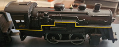 Lionel Train Engine #8707 & Tender from 1992 Disney Mickeys World Tour Trains