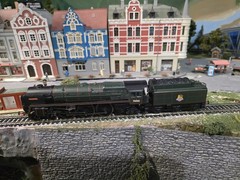 Hornby BR Britannia Steam Locomotive R2207 OO Scale DC