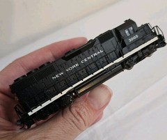48532 Atlas GP-40 New York Central Locomotive N Scale NYC