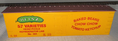 Roundhouse (MDC) 36′ Old‑Timer Reefer – Kit #3093 – Heinz “Chow Chow”