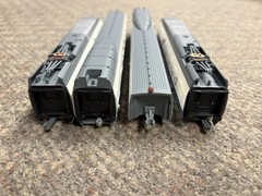 + Jouef HO Scale TGV Euromed Powered Unit Locomotive w/ 3 Cars in Box 743700