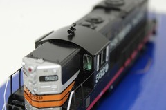 Athearn Genesis HO Southern Pacific Black Widow GP9 Diesel Locomotive DCC Sound