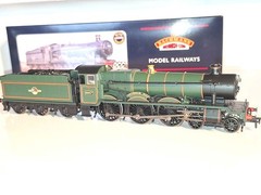 Bachmann 32001 Conyngham Hall. DCC ready. New Old Stock. Mint Cond. Boxed. OO