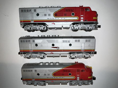 Lionel Modern 14588 Santa Fe F3 ABA with Railsounds, all boxes. Lightly run.