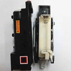 TRACKMASTER THOMAS BATTERY MOTORIZED TOY TRAIN- DOUGLAS + TENDER
