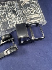 MPC 1/25 1984 GMC Pickup Model Kit Black MPC848 Plastics Car/Truck 1/24-1/25 REA