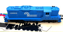 HO COLLECTOR’S CORNER 7056 GP-9 CONRAIL MISSING RAILINGS