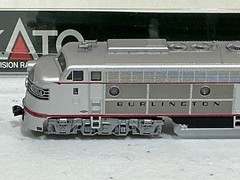 N scale Kato #106-2101 CB&Q E8/E9 A+A Locomotive set NEW Test Ran 3.1.1