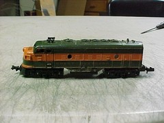 Atlas N Scale F-9 Diesel Locomotive Western Pacific 320A