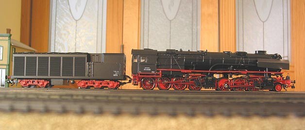 MARKLIN DIGITAL 37021 DEUTSCHE REICHSBAHN 2-6-8-0 CONDENSING STEAM LOCO 530003