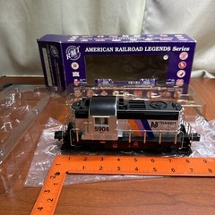 American Railroad Legends RMT-4752 NJT NJ Transit #5904 GP Diesel Locomotive