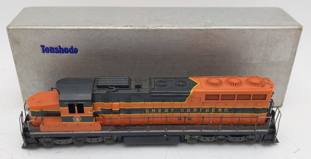 Tenshodo 141 HO Scale BRASS Great Northern SD-24 Diesel Switcher – Painted EX