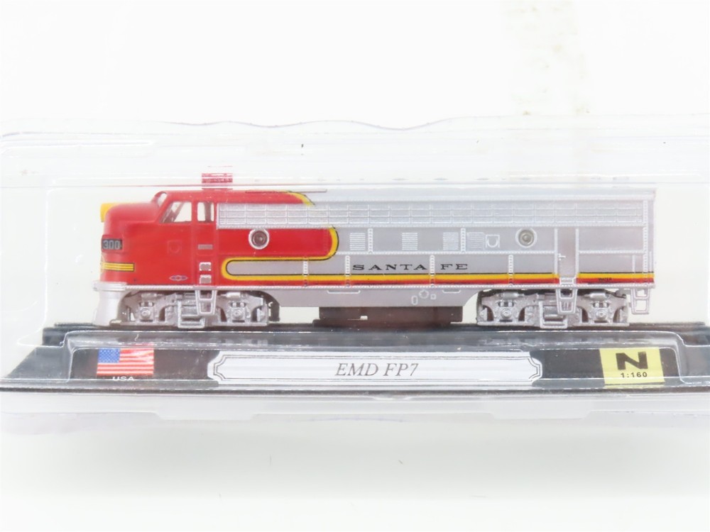 N Scale ATSF Santa Fe “Warbonnet” EMD FP7 Diesel Locomotive #300 – STATIC MODEL