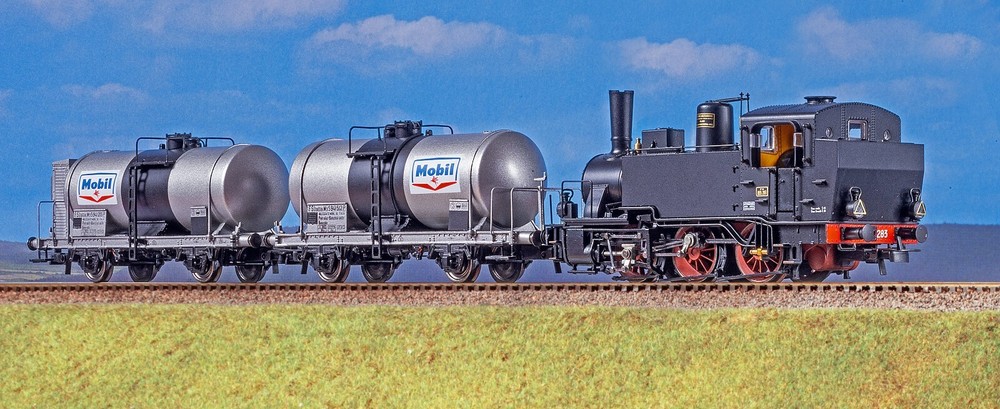 Rivarossi Train Art. HR2788 Locotender Gr 835 283 + Set Tank Cars Mobil