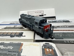 Locomotive And 7 Cars N Scale High Speed Productions Southern Pacific 8 Total
