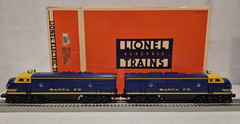 Lionel 6-18117 O Gauge Santa Fe F3 AA Power & Dummy Units W/ Dual Motors & Horn