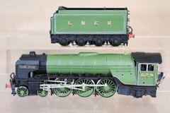 DJH K33 KIT BUILT LNER 4-6-2 CLASS A2 LOCOMOTIVE 529 PEARL DIVER nv