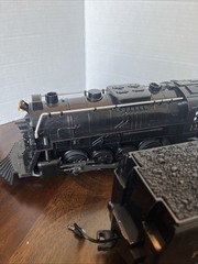 Polar Express Lionel G-gauge 2-8-2 Battery Powered Engine &Coal Tender No Remote