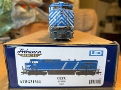 HO Scale ATHEARN GENESIS CEFX AC4400 #1002 DCC Ready ATHG31544 Locomotive