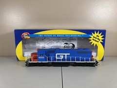HO Athearn RTR DCC Equipped Grand Trunk Western SD38 #6252