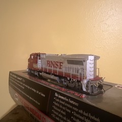 Atlas HO Scale BNSF Railway Diesel Locomotive #539 DCC Ready