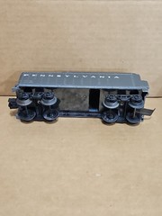 LIONEL LOCOMOTIVE #8141 WITH PENNSYLVANIA TENDER FOR PARTS OR REFURBISH