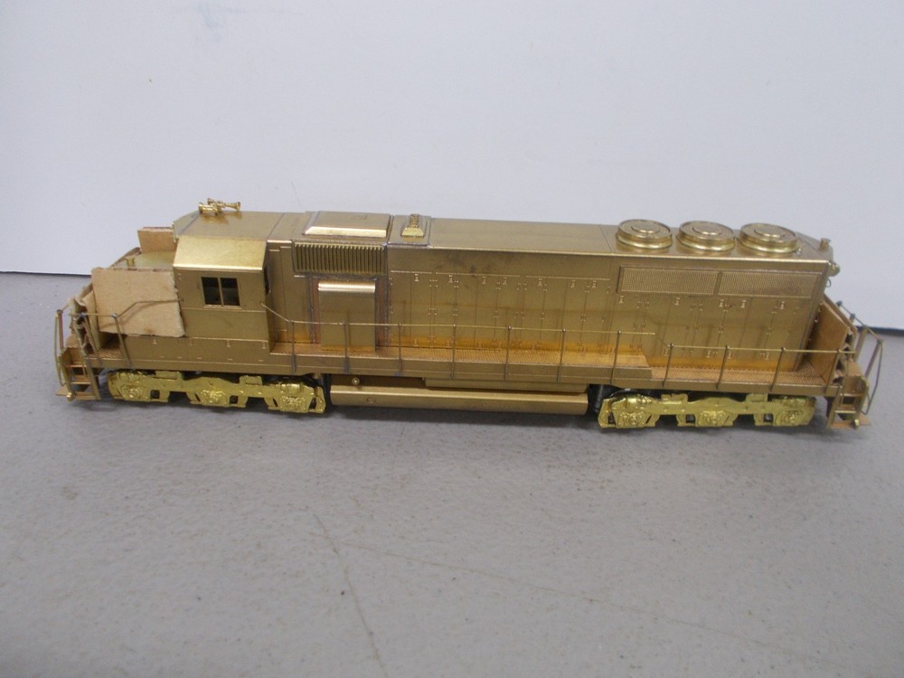 ALCO # D-142 ~ BRASS ~ EMD SD-40 POWERED LOCOMOTIVE~NOS-RUNS GOOD~HO SCALE