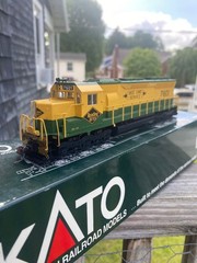 Kato SD45 Reading #7601 NOS HO custom number boards complete, Conrail