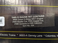 MTH Rail King #004 PRR Green 5-Stripe GG-1 Locomotive w/4 Freight Cars C-9