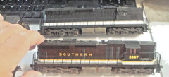 HO. VINTAGE ATLAS. SD24. SOUTHERN. ENGINES. 4 DIFFERENT ROAD NUMBERS. YOU PICK.