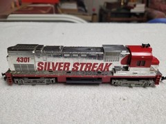 REDUCED!! HO Tyco Alco C-430 Diesel UP Silver Streak #4301 Vintage