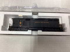 Atlas #9261 HO scale “Norfolk & Western” GP-35 with DCC Rd.#1505