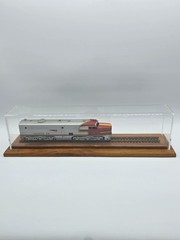 Santa Fe Long Nose Diesel Locomotive Japan Metallic Model L-9″ With Showcase