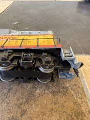 🚂 Vintage Athearn HO Scale Union Pacific EMD GP9 Diesel Locomotive! 🚂 Works!