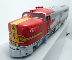 Marklin H0 37611 Santa Fe Diesel Locomotive w/ sound effects – NIB – Era III