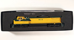 Bachmann Spectrum 86023 HO Scale GE Dash 8-40CW Locomotive Chicago Northwestern