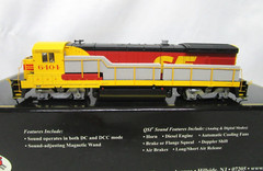 Atlas Gold HO Santa Fe Kodachrome GE B23-7 Diesel Locomotive #6404 DCC Sound