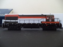 MAKE ME AN OFFER Rapido HO GE U25B Great Northern #2500 GN DCC sound Equiped
