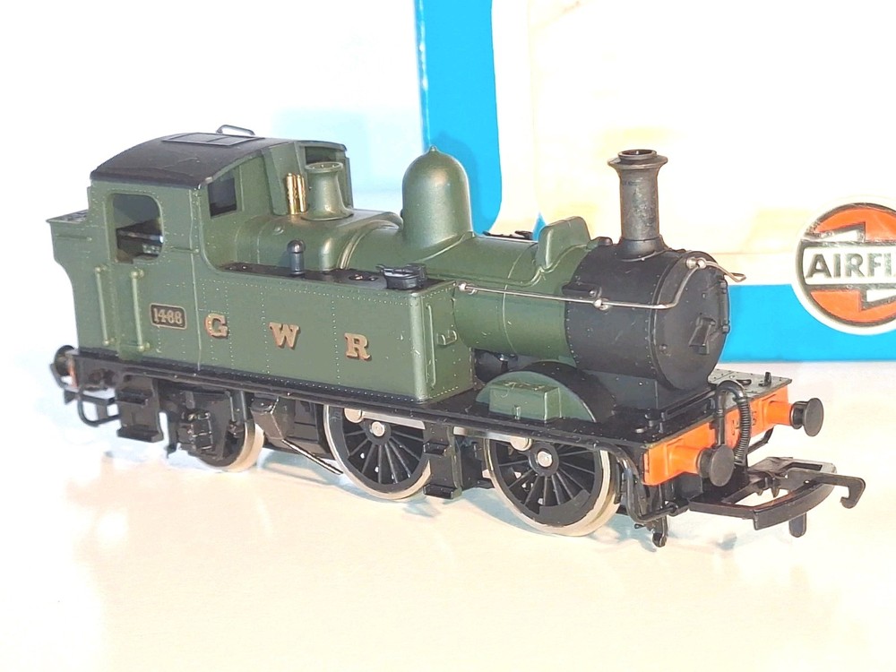 Airfix 54152-7 GWR Tank Loco. New Old Stock. Mint Cond.2 Rail DC Boxed. OO Scale