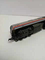 Life Like HO Amtrak F40PH 229 Phase II TESTED