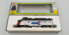 HO Scale Atlas #7044 FP7 Powered Diesel Engine Locomotive Amtrak #123