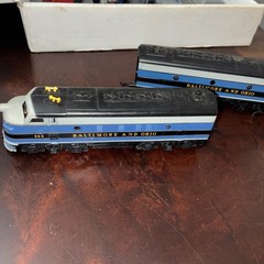 TYCO Mantua HO Baltimore And Ohio F9 Diesel Engine 283 And Car