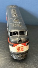 HO Revell New Haven F7 Diesel Locomotive 7”