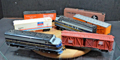 HO Scale B&O Locomotive Dummy Loco Box and Stock Cars