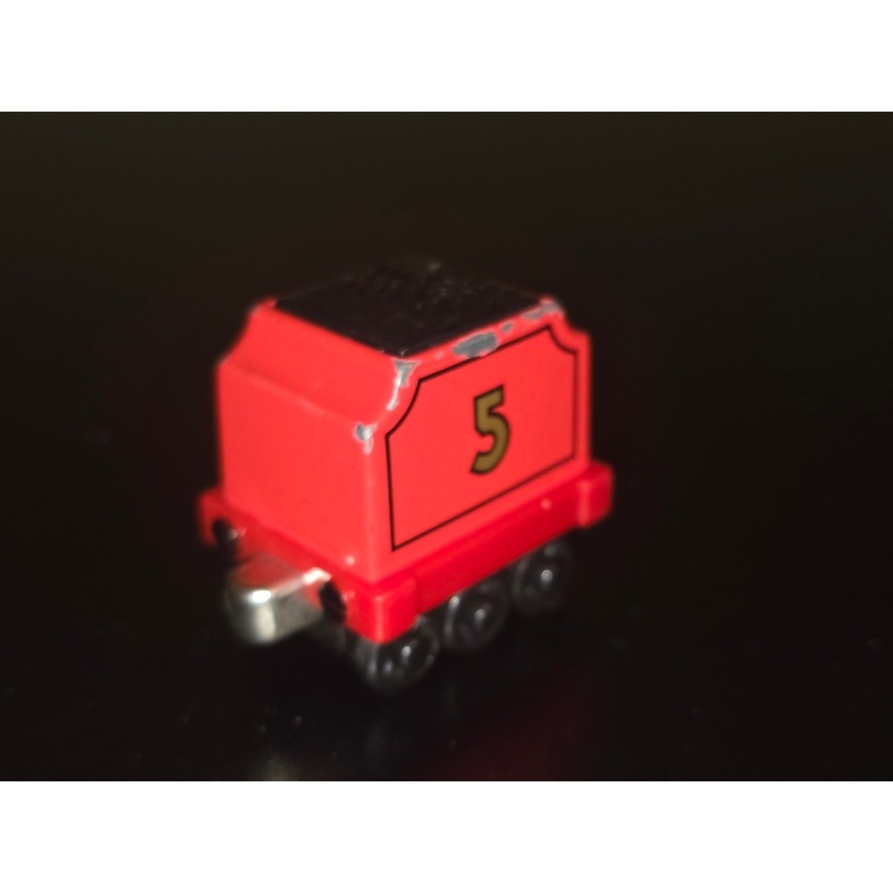 Thomas & Friends Take Along James Tender Red Diecast Magnetic Train Car No 5