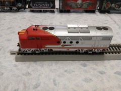 Santa Fe HO Scale Diesel Locomotive Red Silver Yellow Plastic Painted
