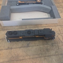HO GP38-2 & SW1500 Set (Both Powered) IHB Indiana Harbor Belt DC #2213
